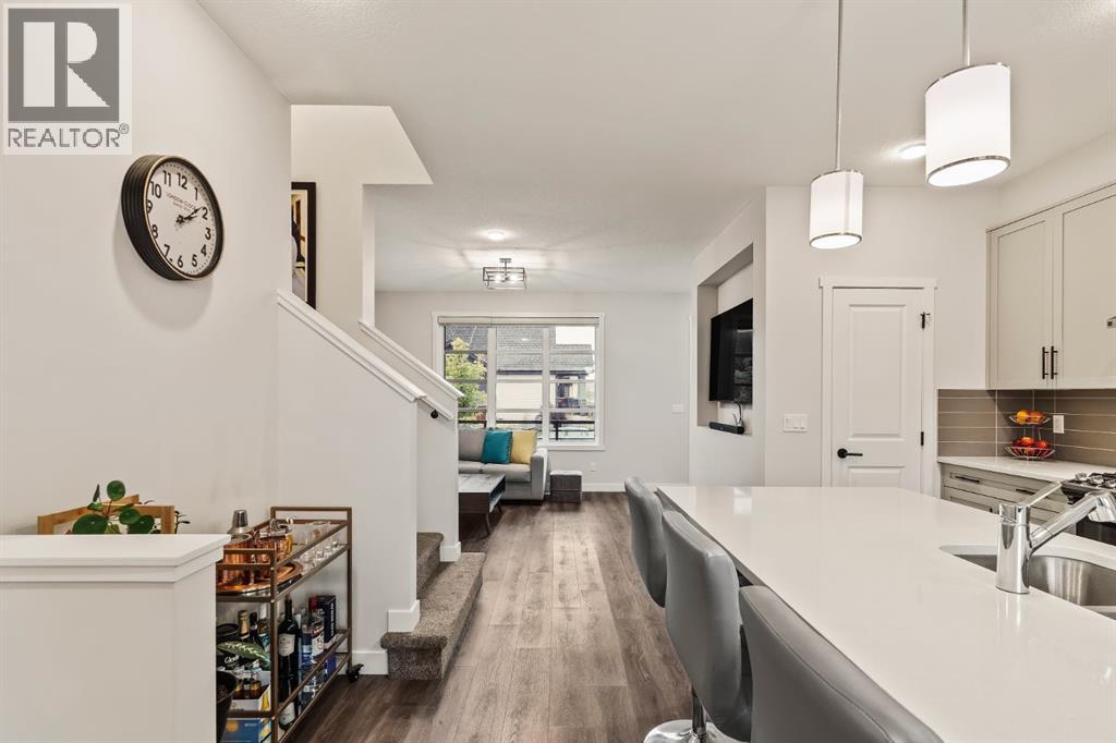 Photo 13 of 422 Walgrove Way Se, Calgary AB