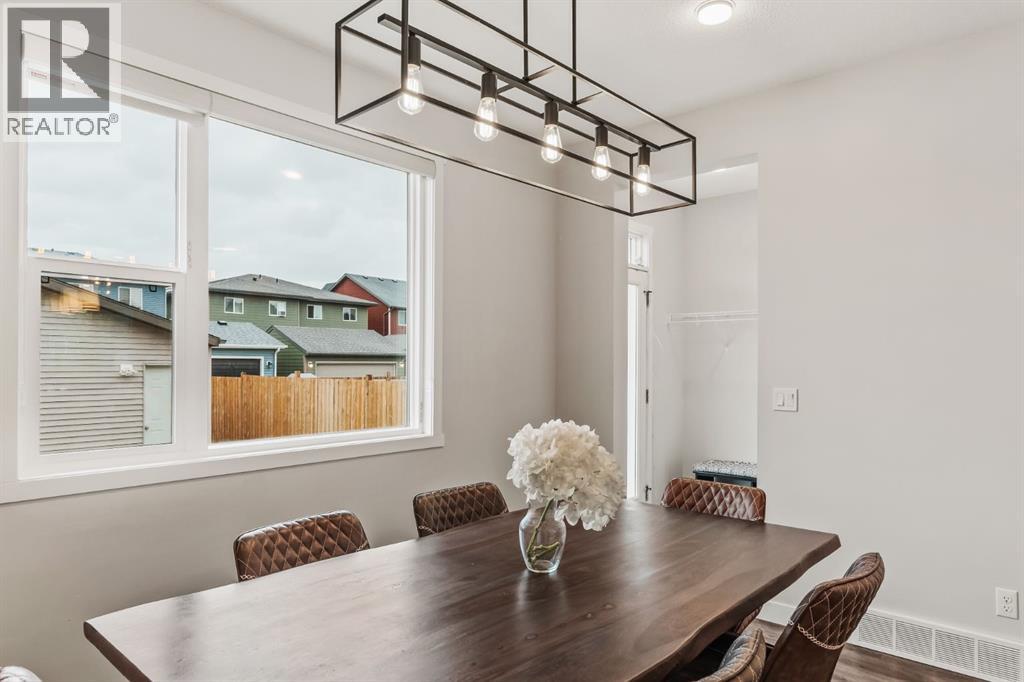 Photo 21 of 422 Walgrove Way Se, Calgary AB
