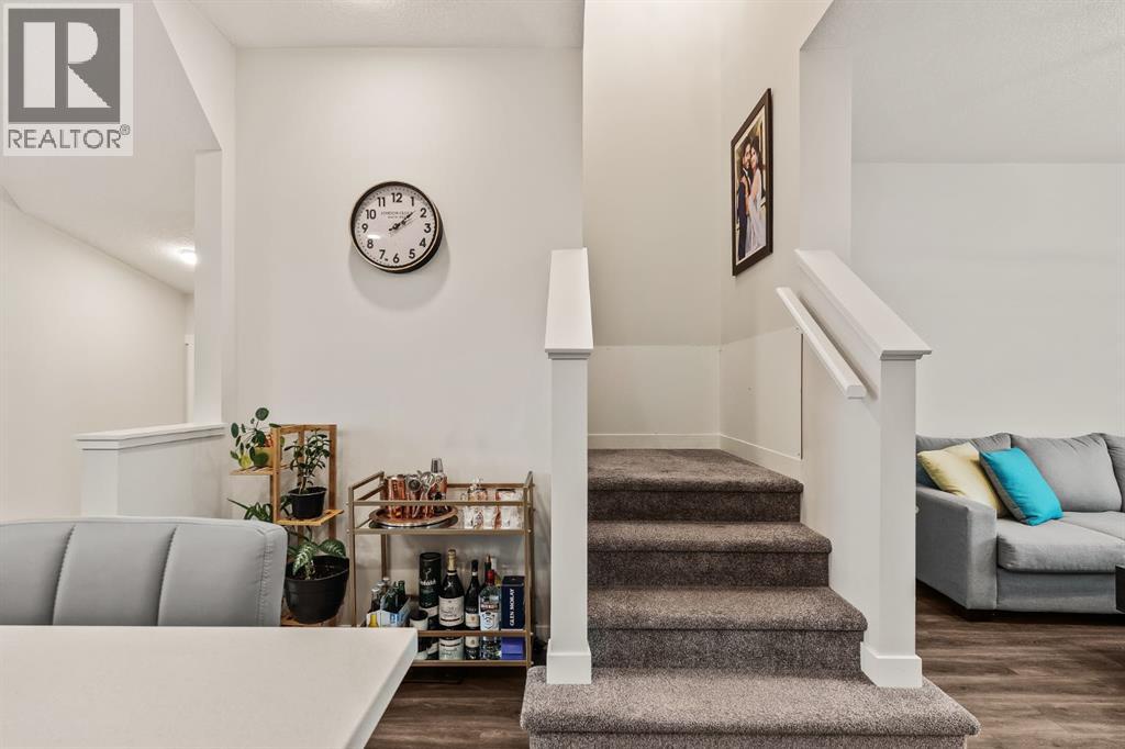 Photo 16 of 422 Walgrove Way Se, Calgary AB
