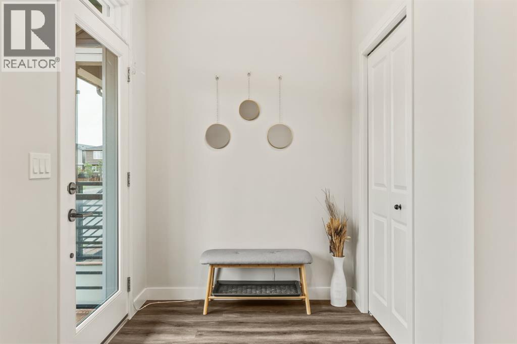 Photo 5 of 422 Walgrove Way Se, Calgary AB