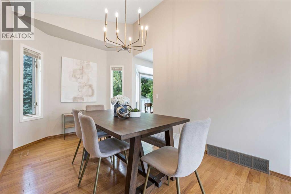 Single Family House for Sale in  Scanlon Green NW Scenic Acres Calgary 
