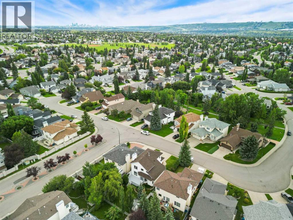 12 Scanlon Green NW, Calgary, Alberta