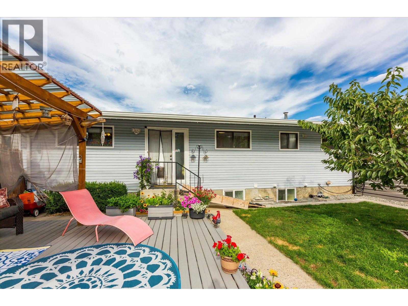  3273 McLeod Road, West Kelowna