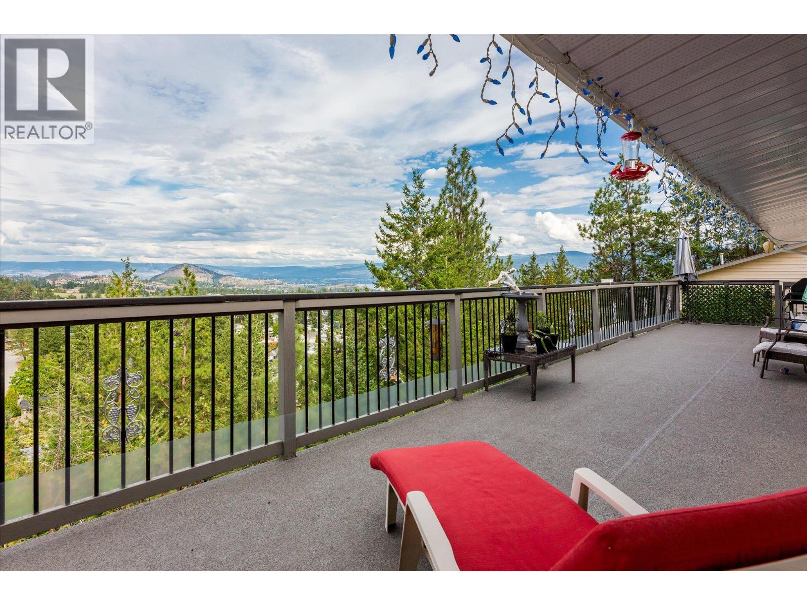  3273 McLeod Road, West Kelowna