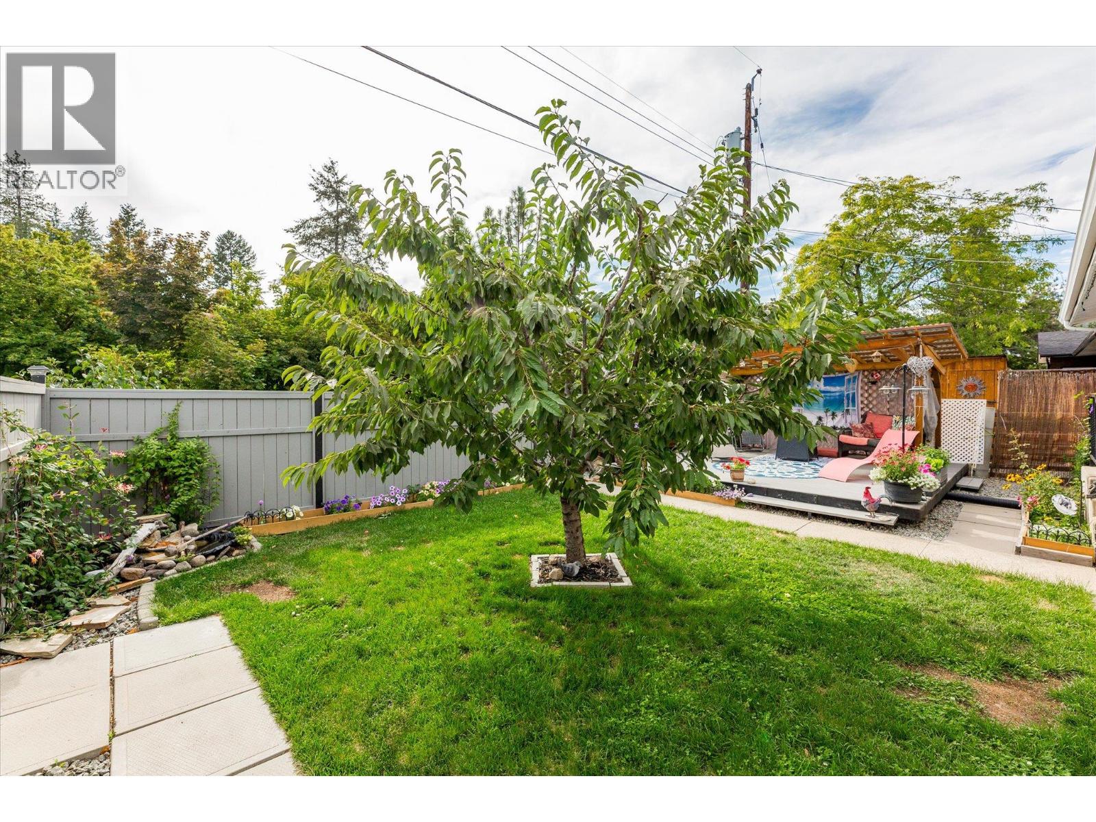  3273 McLeod Road, West Kelowna