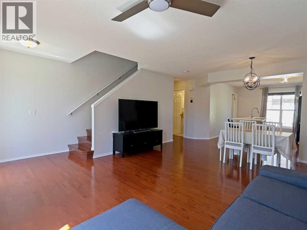 Single Family House for Sale in  Toscana Gardens NW Tuscany Calgary 
