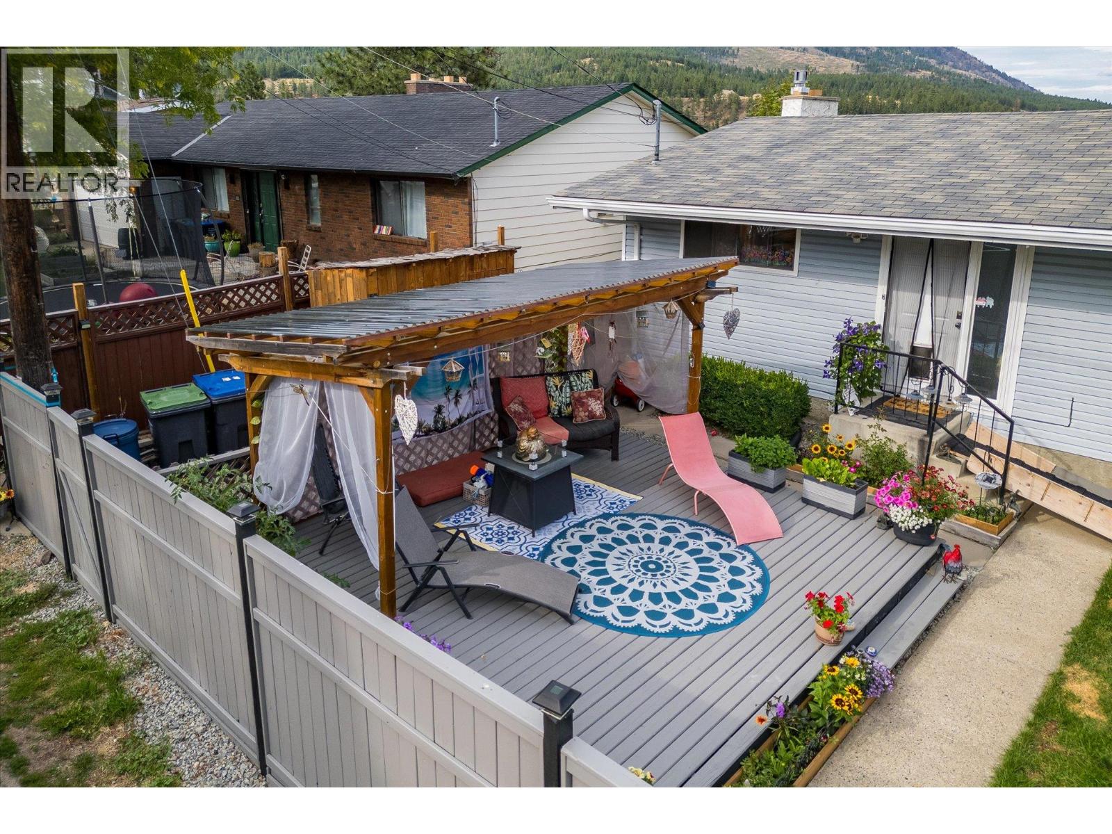  3273 McLeod Road, West Kelowna