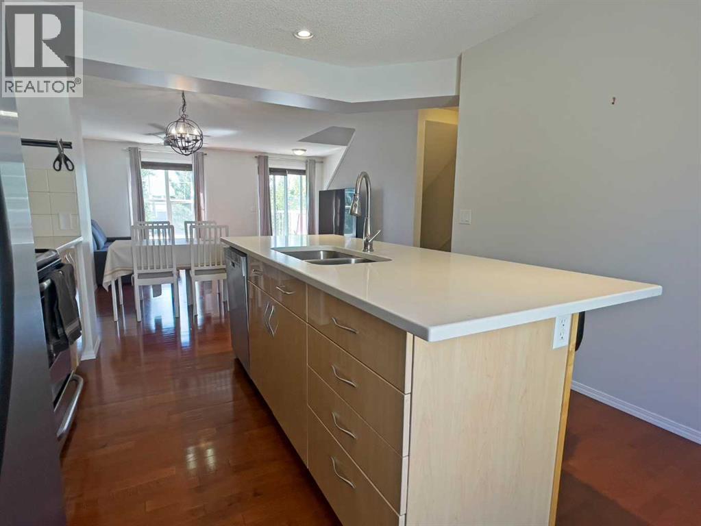 Single Family House for Sale in  Toscana Gardens NW Tuscany Calgary 