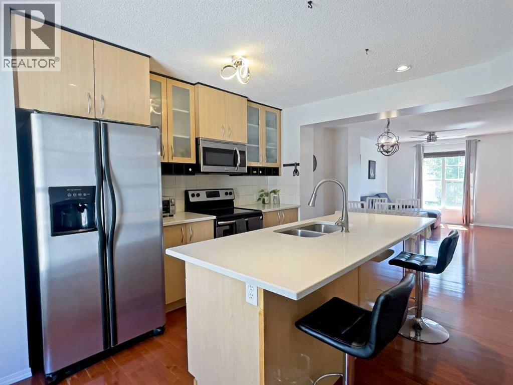 Single Family House for Sale in  Toscana Gardens NW Tuscany Calgary 