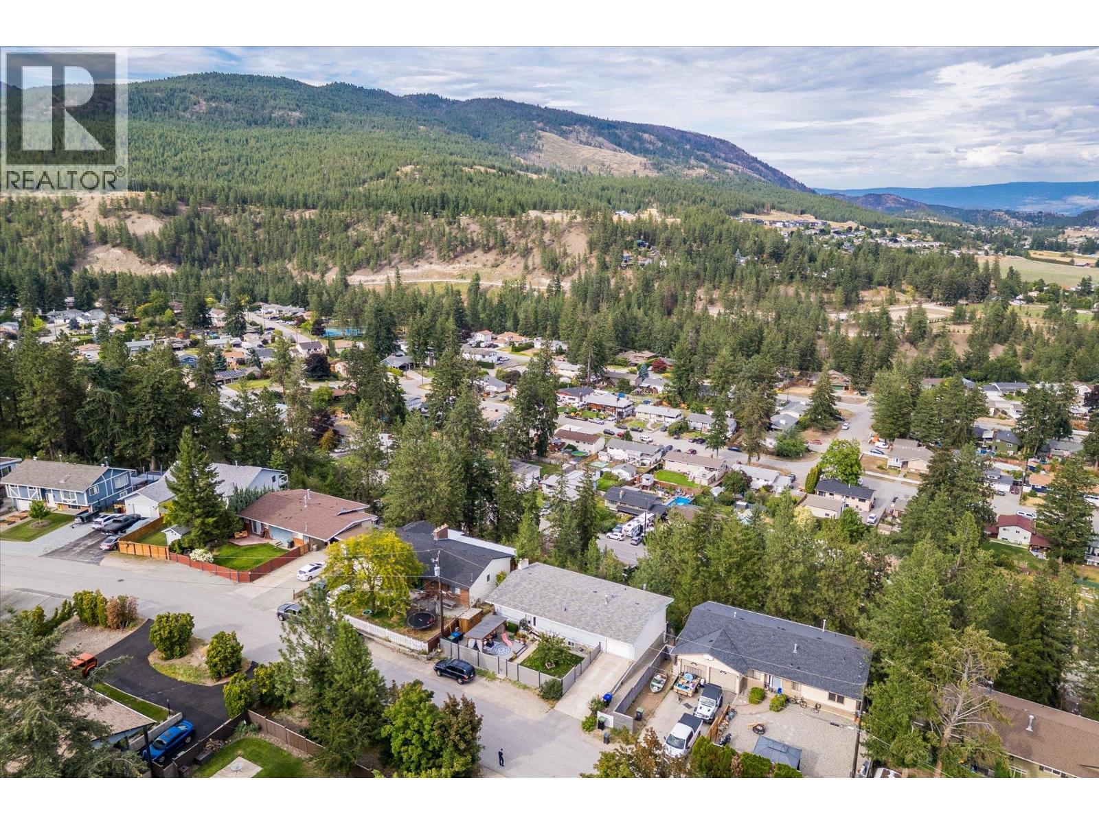  3273 McLeod Road, West Kelowna