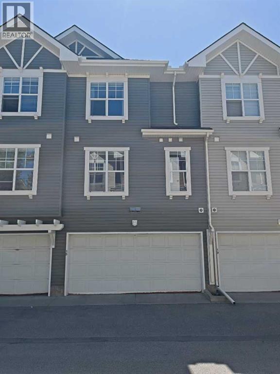 Single Family House for Sale in  Toscana Gardens NW Tuscany Calgary 