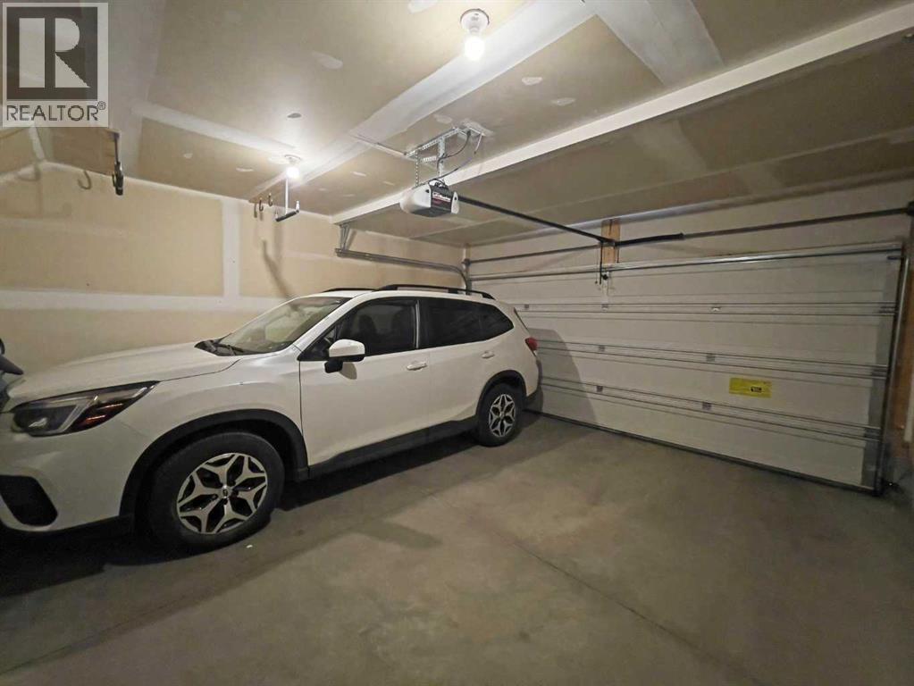 Single Family House for Sale in  Toscana Gardens NW Tuscany Calgary 