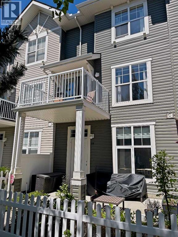 Single Family House for Sale in  Toscana Gardens NW Tuscany Calgary 
