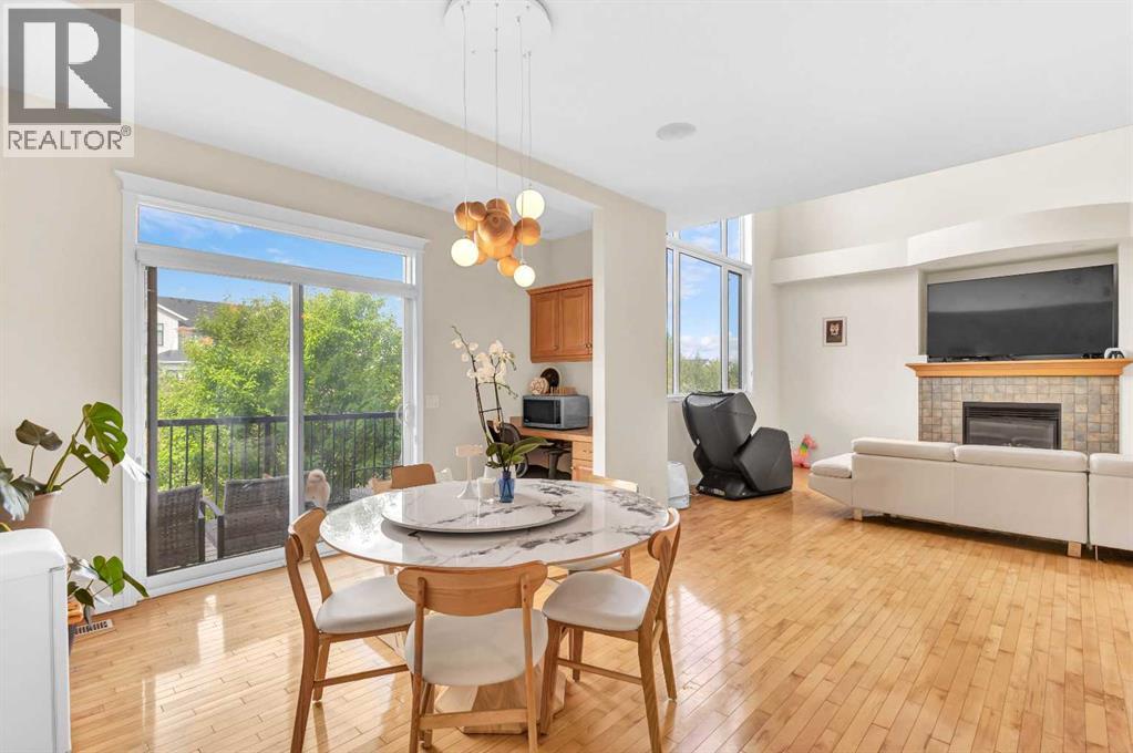 Photo 17 of 511 Cresthaven Place Sw, Calgary AB
