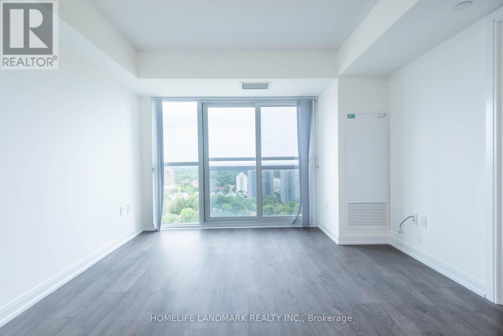 Photo 11 of 2618 275 Village Green Square, Toronto ON
