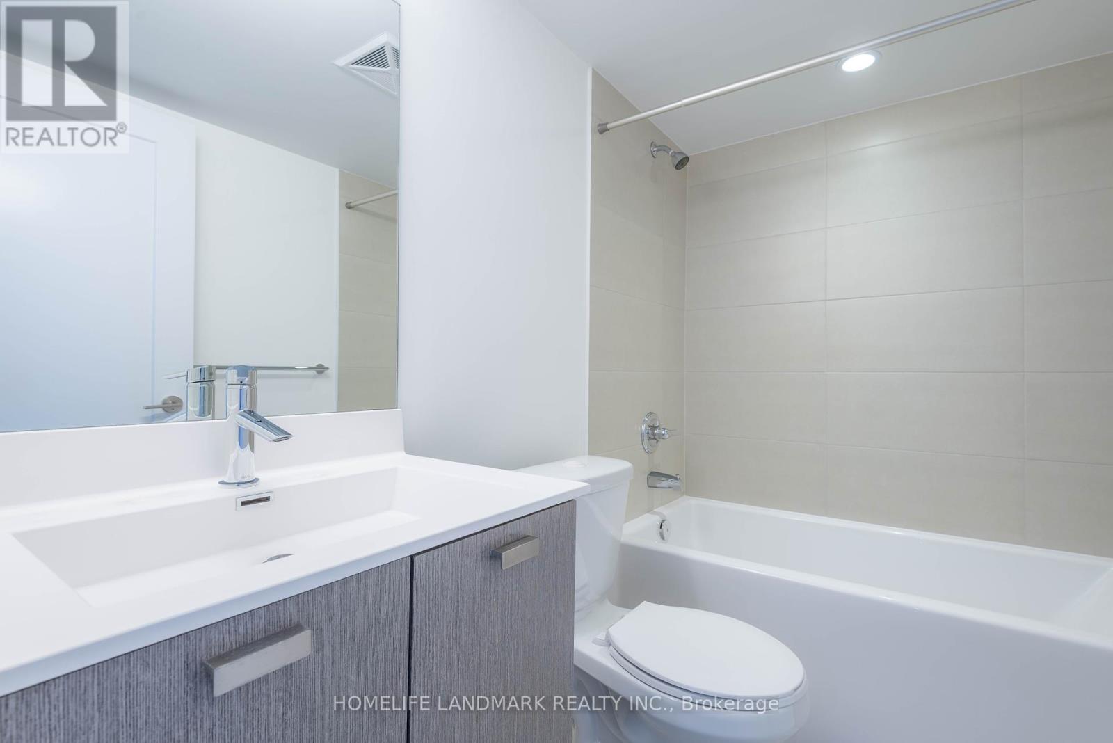 Photo 8 of 2618 275 Village Green Square, Toronto ON