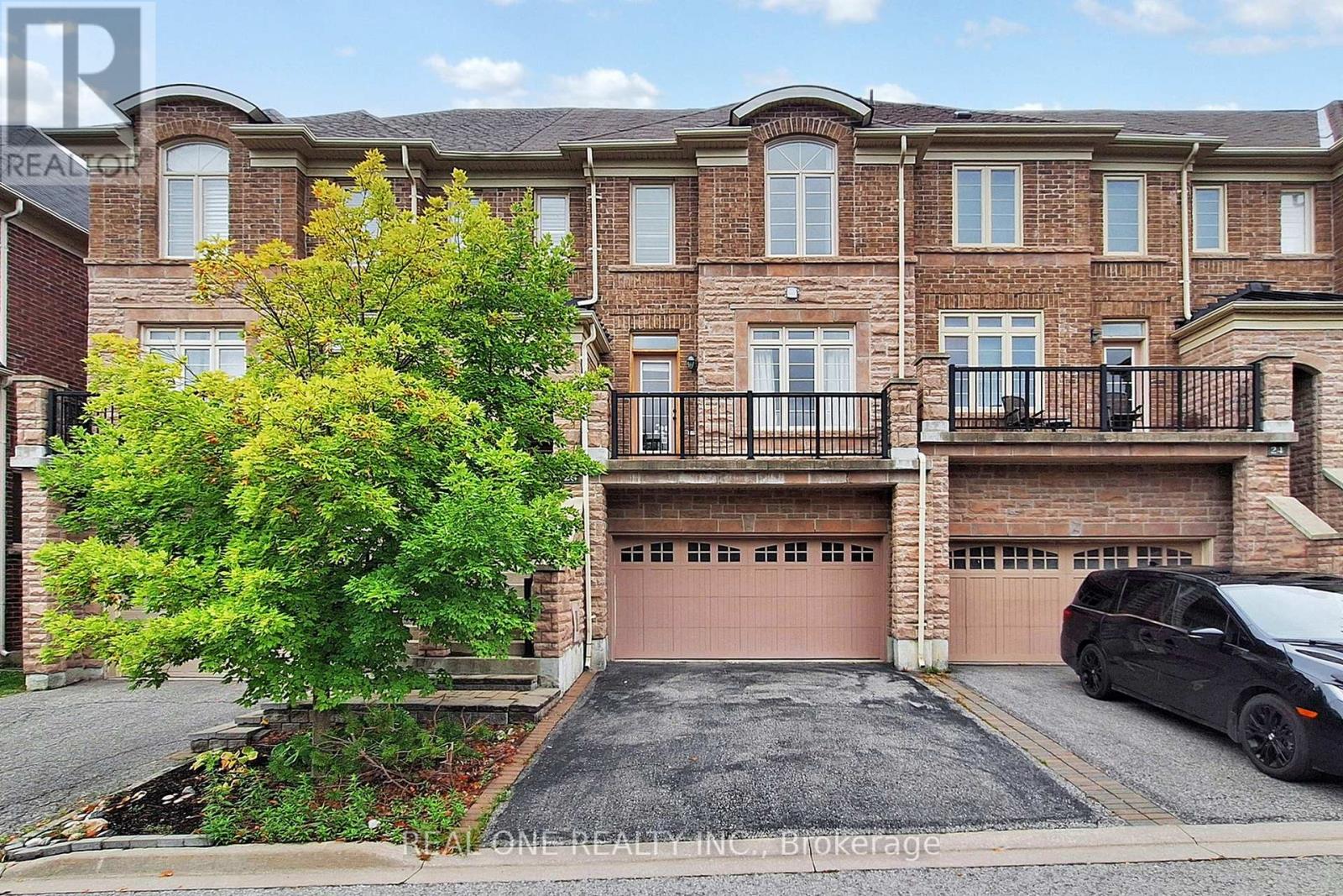 Photo 1 of 26 Kylemore Way, Markham ON