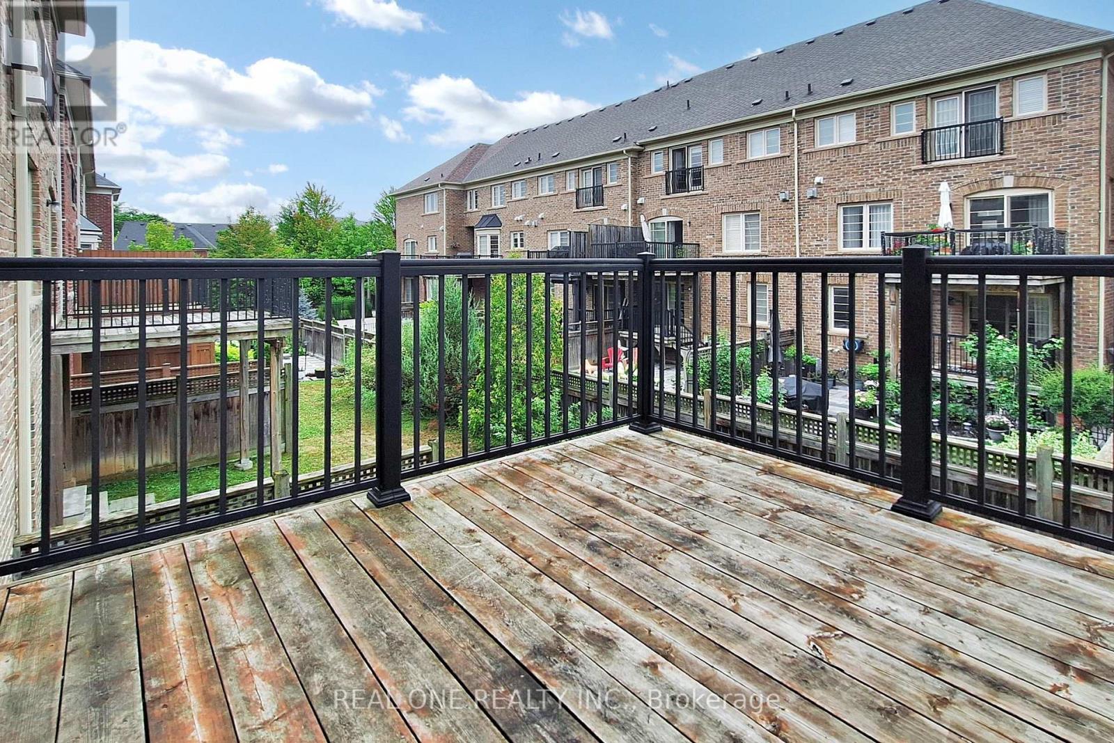 Photo 50 of 26 Kylemore Way, Markham ON