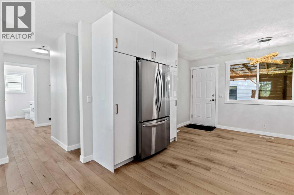 Single Family House Bungalow for Sale in  Templeby Road NE Temple Calgary 