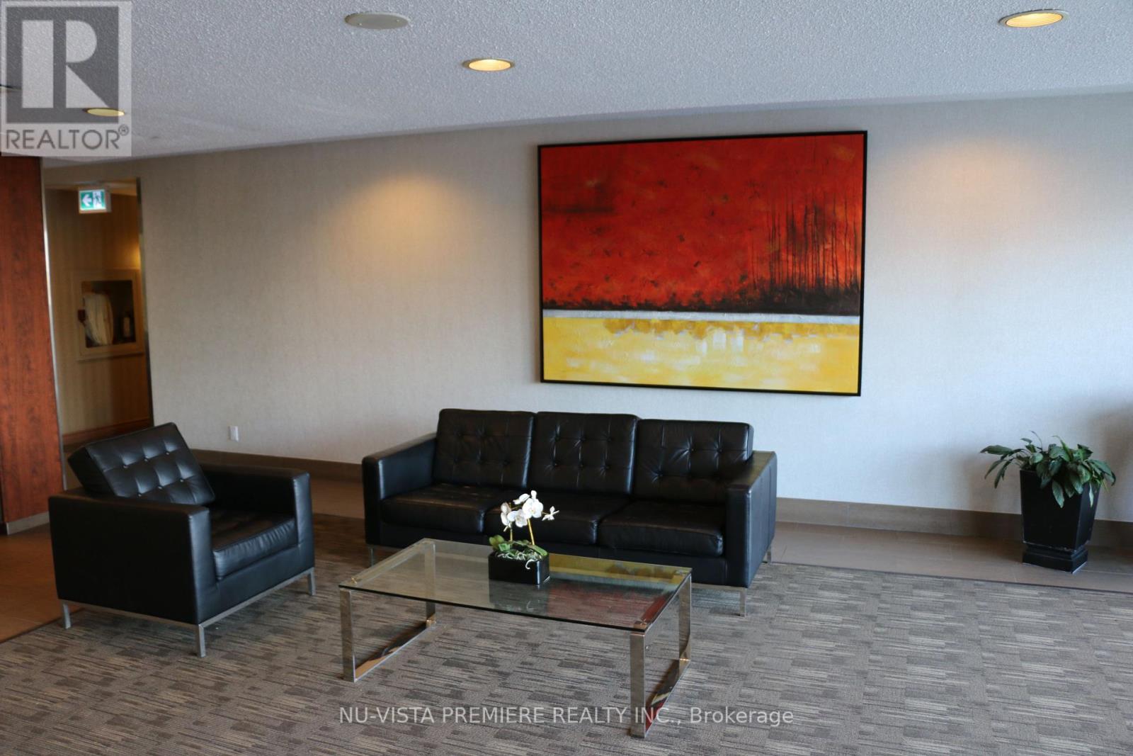 Photo 3 of 1406 115 Hillcrest Avenue, Mississauga ON