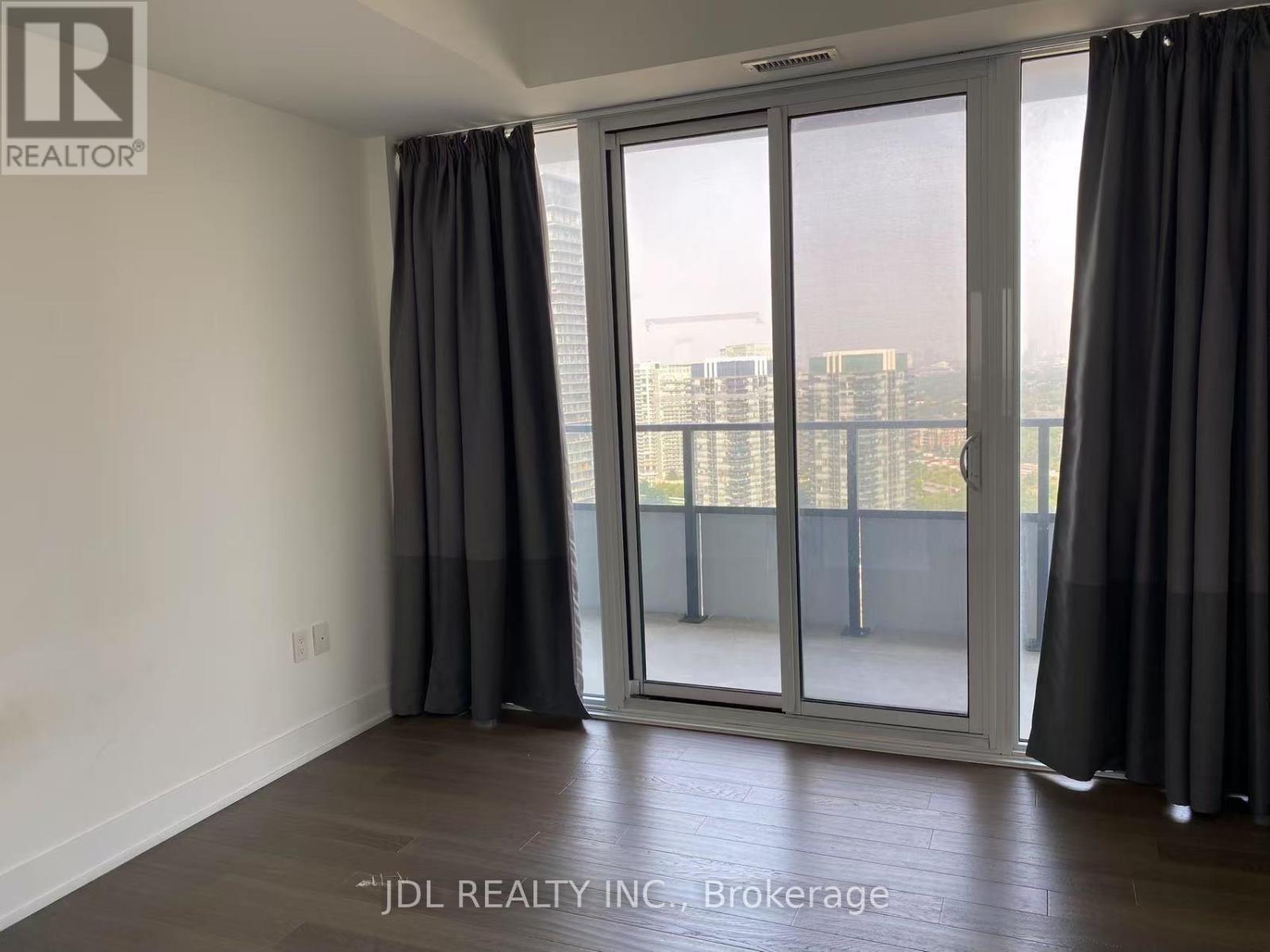 Photo 3 of 2913 30 Shore Breeze Drive, Toronto ON