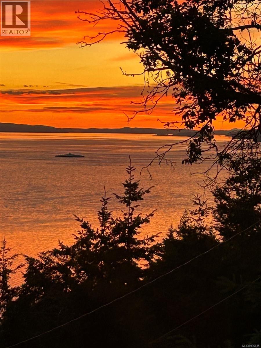  347 Collins Road, Salt Spring
