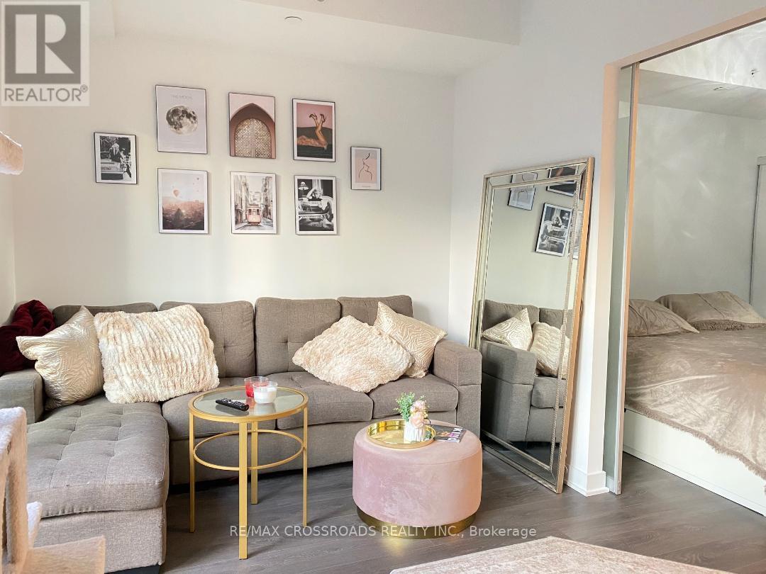 Photo 1 of 903 115 Blue Jays Way, Toronto ON