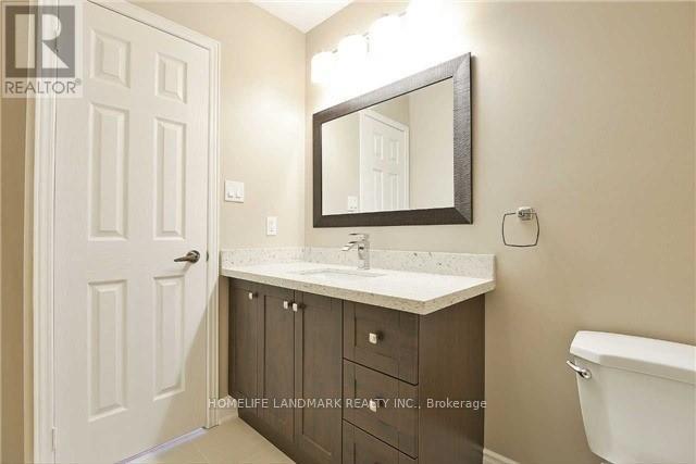 Photo 1 of 64 Beresford Drive, Richmond Hill ON