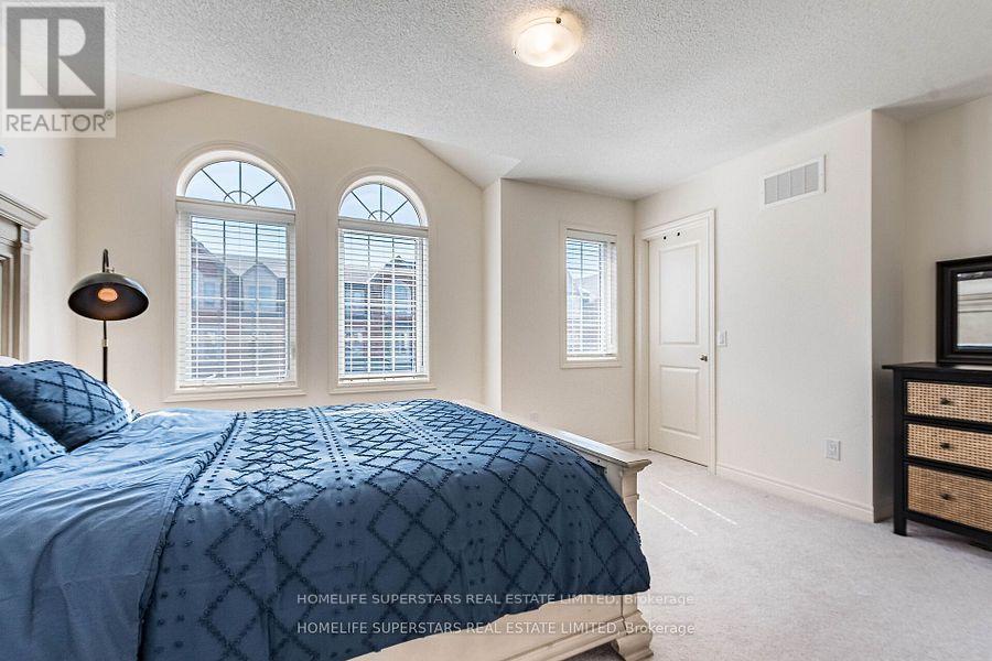 Photo 19 of 42 Fresnel Road, Brampton ON