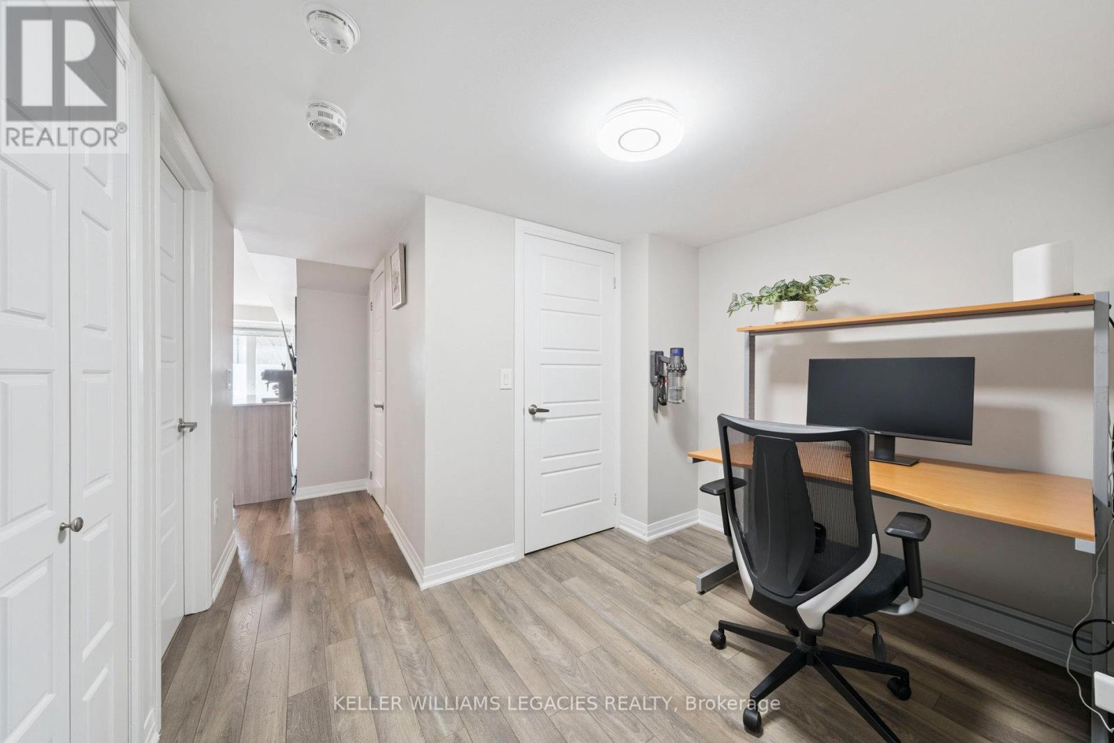 Photo 16 of 189 William Duncan Road, Toronto ON