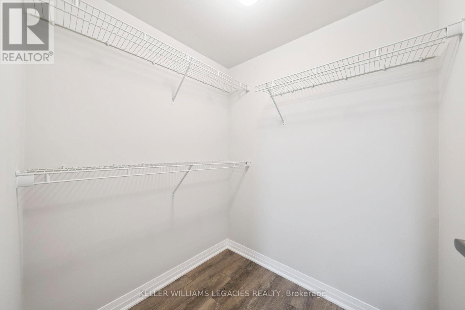 Photo 6 of 189 William Duncan Road, Toronto ON