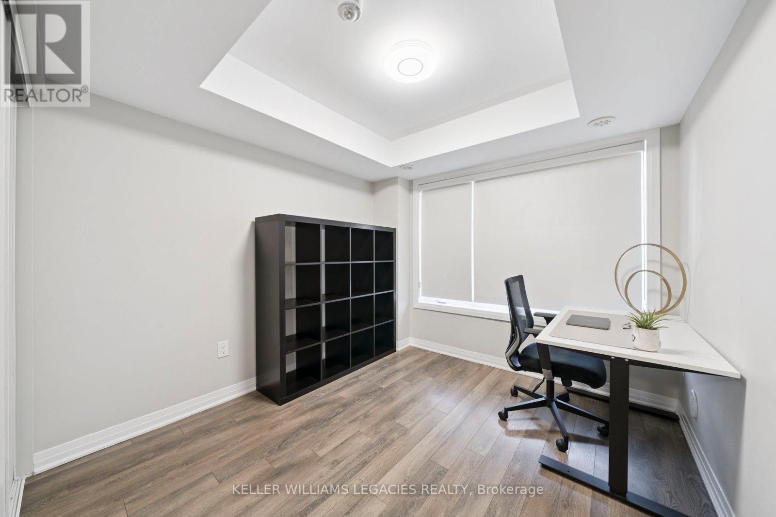 Photo 24 of 189 William Duncan Road, Toronto ON