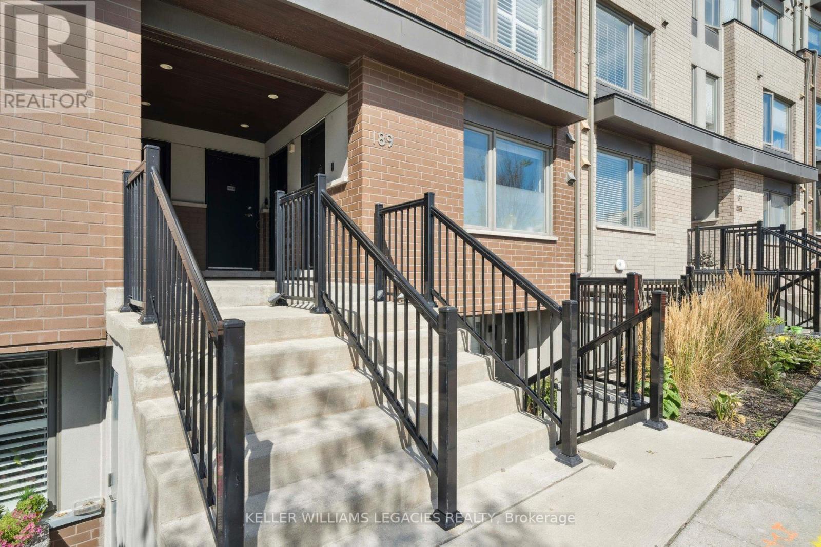 Photo 5 of 189 William Duncan Road, Toronto ON