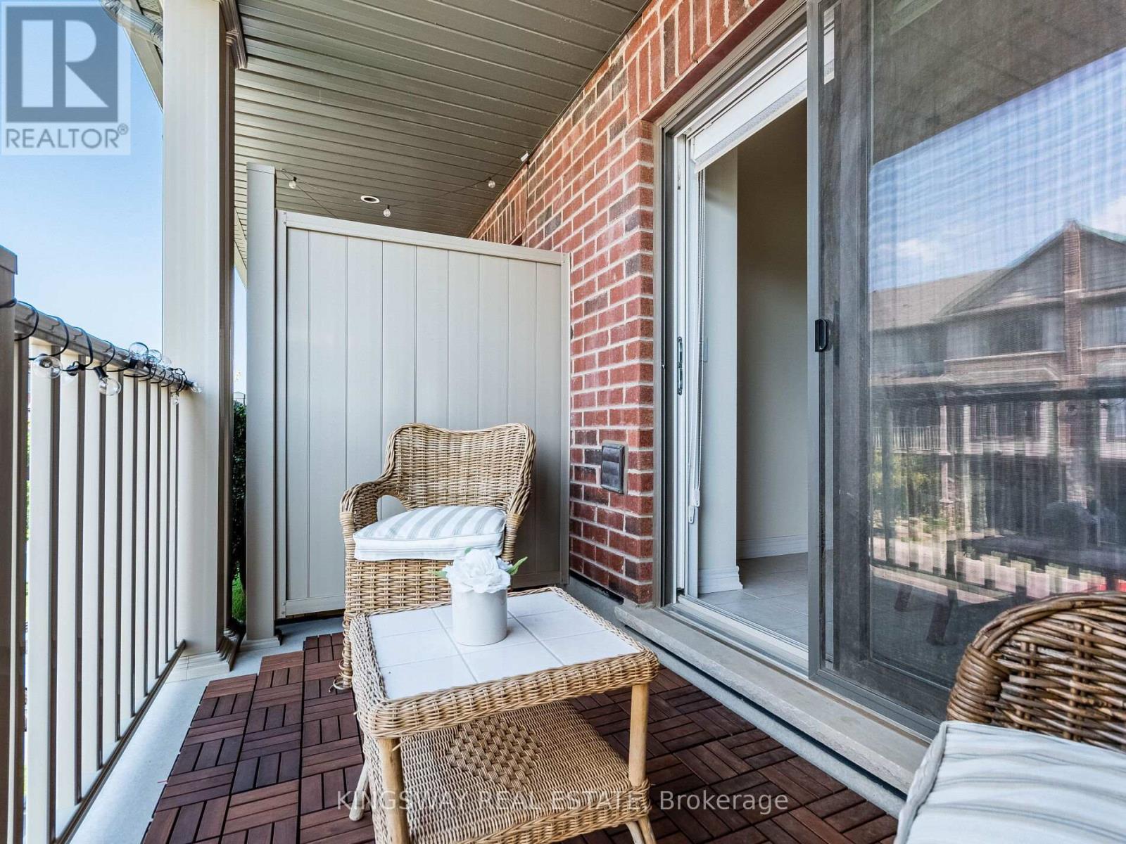 Photo 11 of 2 279 Skinner Road, Hamilton ON