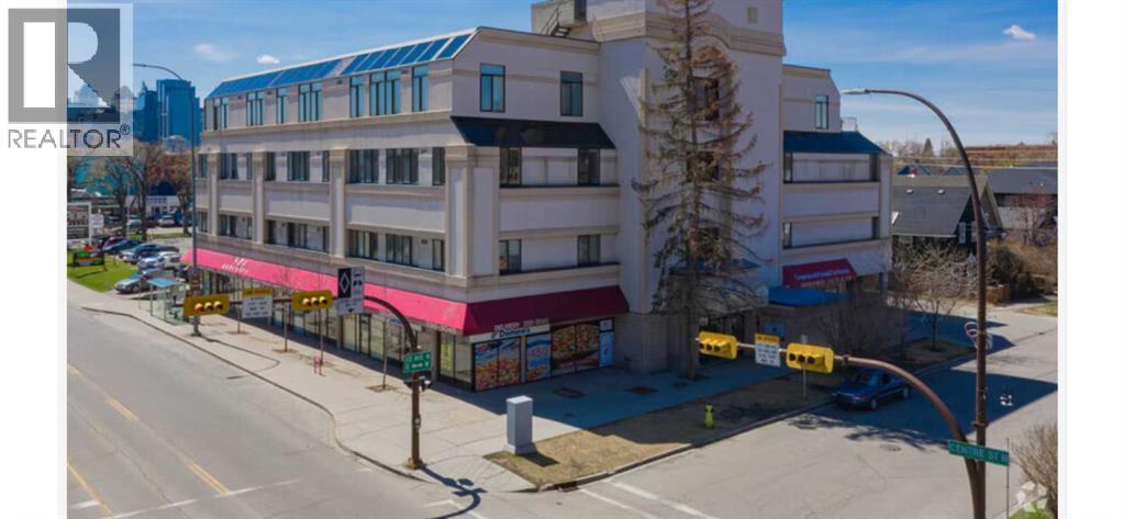 15, 1015 Centre Street NW, Calgary, Alberta