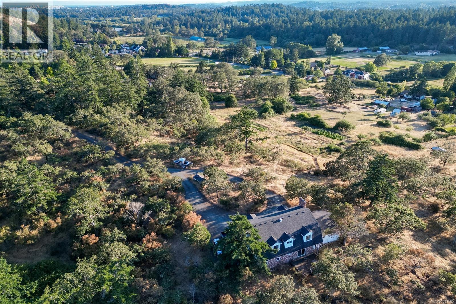  4589 Blenkinsop Road, Saanich