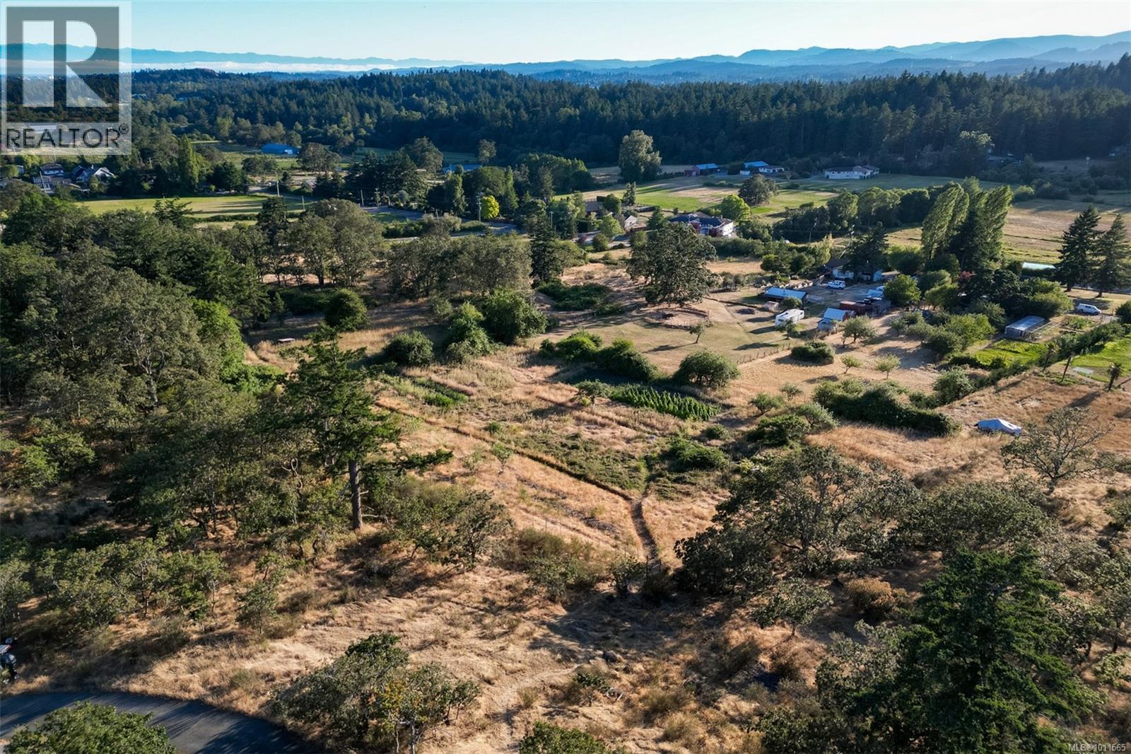  4589 Blenkinsop Road, Saanich