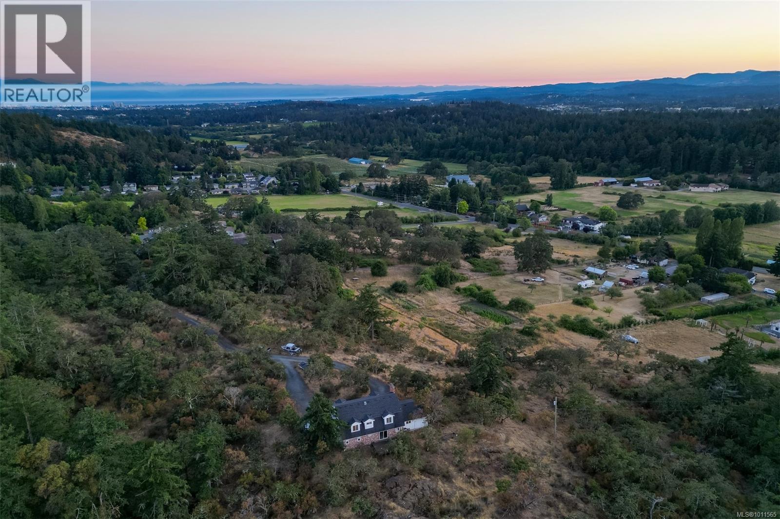  4589 Blenkinsop Road, Saanich