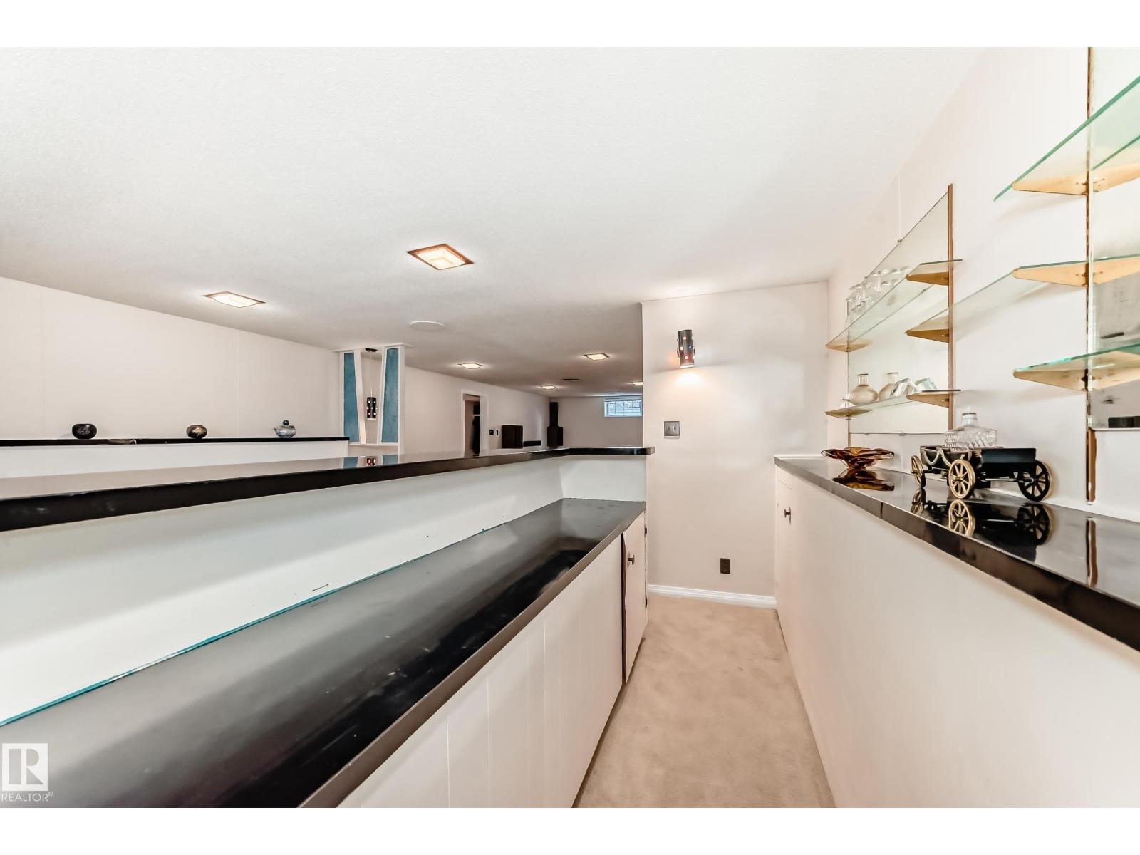 Photo 6 of 13232 115 St Nw, Edmonton AB
