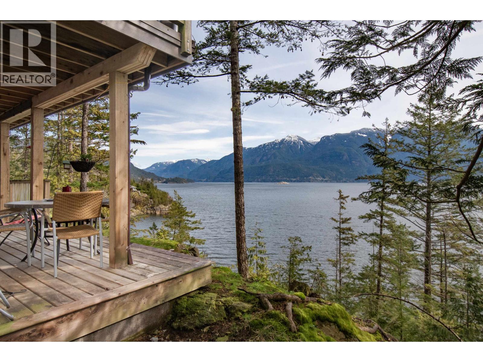 1772 MOUNT ARTABAN ROAD, Gambier Island