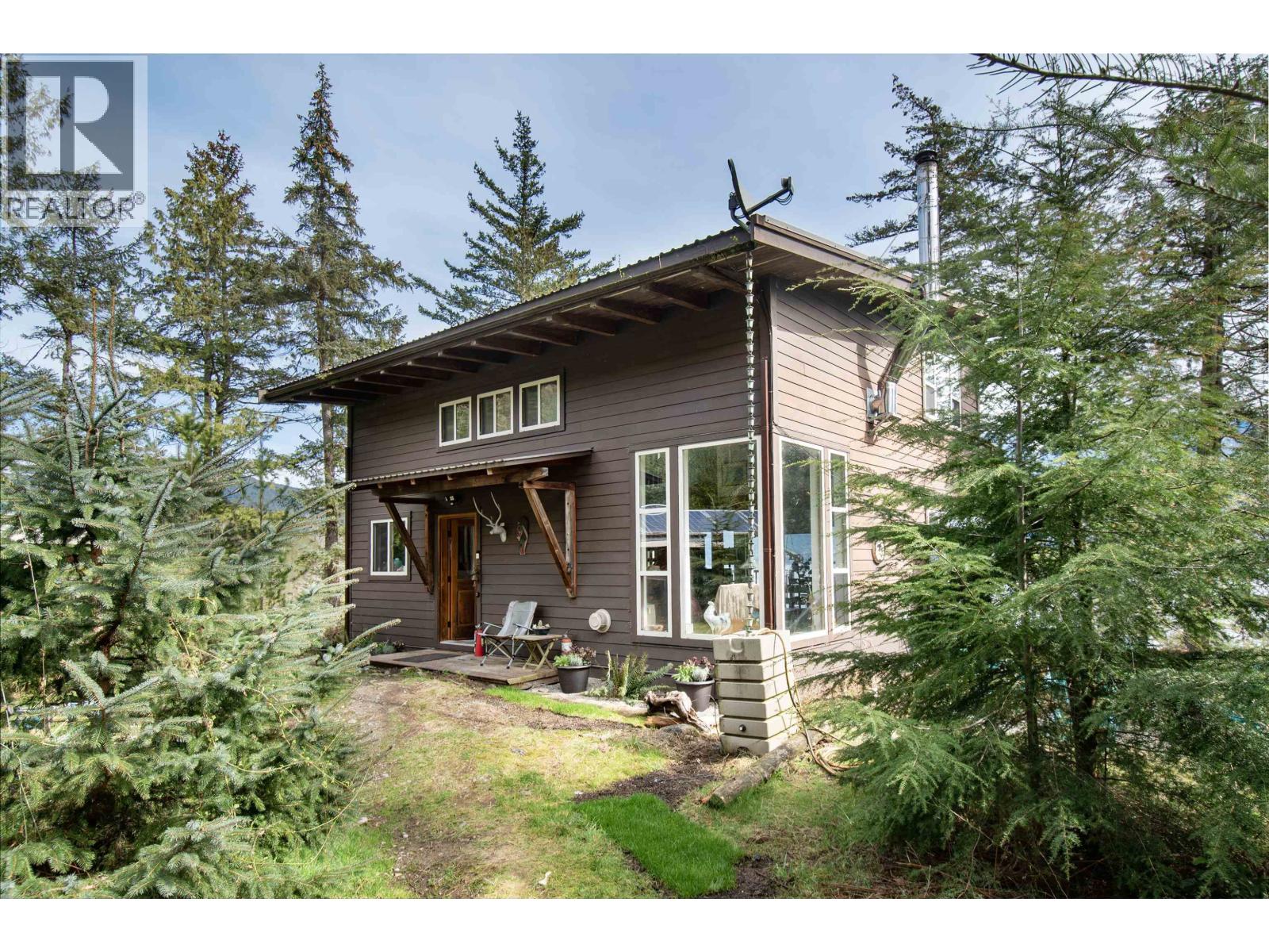 1772 MOUNT ARTABAN ROAD, Gambier Island