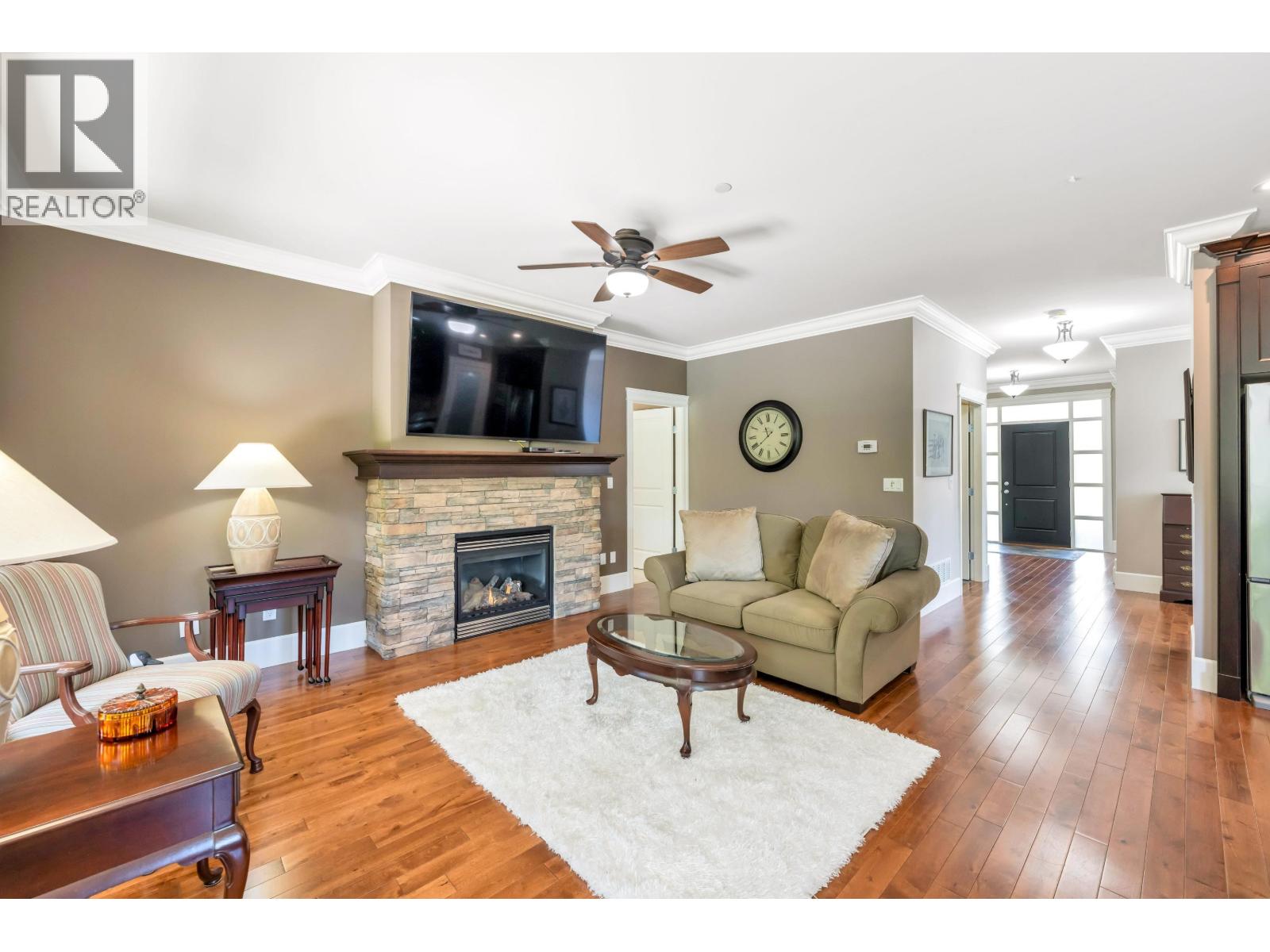 Photo 7 of 12 13210 Shoesmith Crescent, Maple Ridge BC