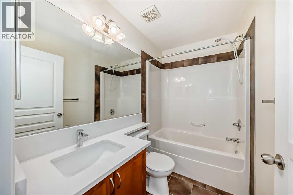 Photo 3 of 23 Auburn Bay Manor Se, Calgary AB