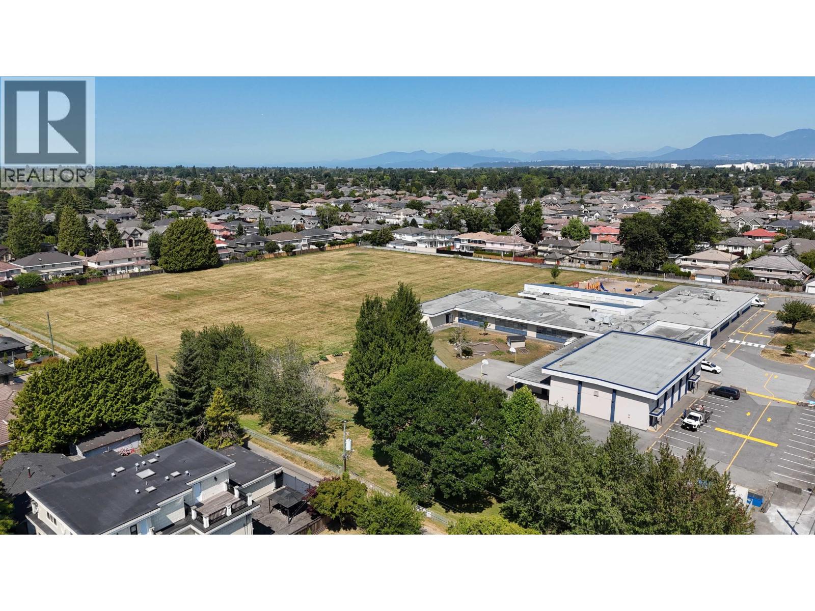 Photo 40 of 7451 Bates Road, Richmond BC