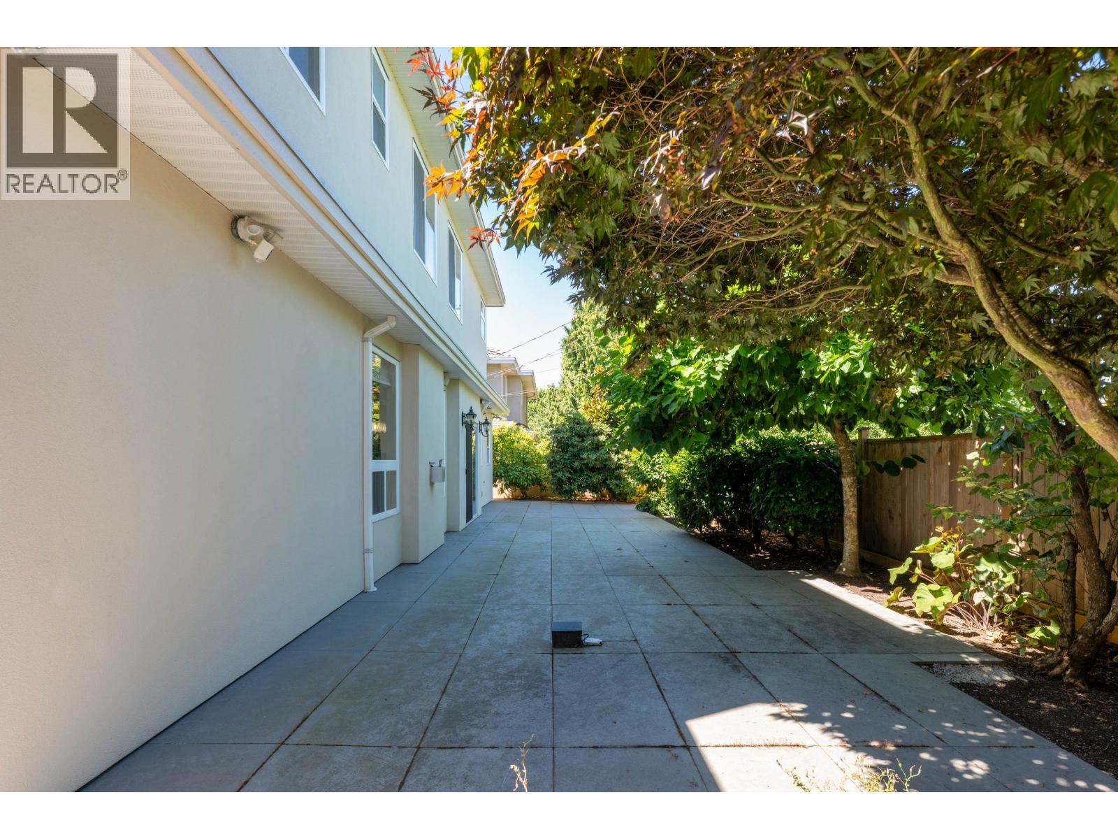 Photo 33 of 7451 Bates Road, Richmond BC