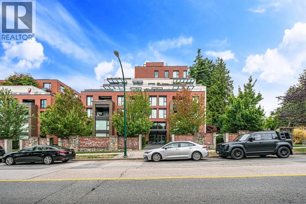Photo 1 of 602 1561 W 57th Avenue, Vancouver BC