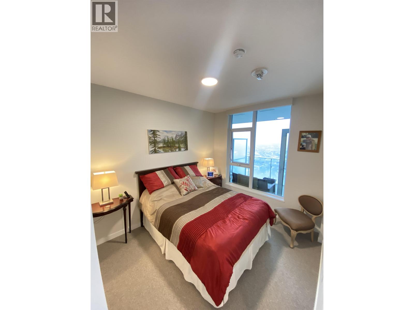 Photo 10 of 4409 2186 Gilmore Avenue, Burnaby BC