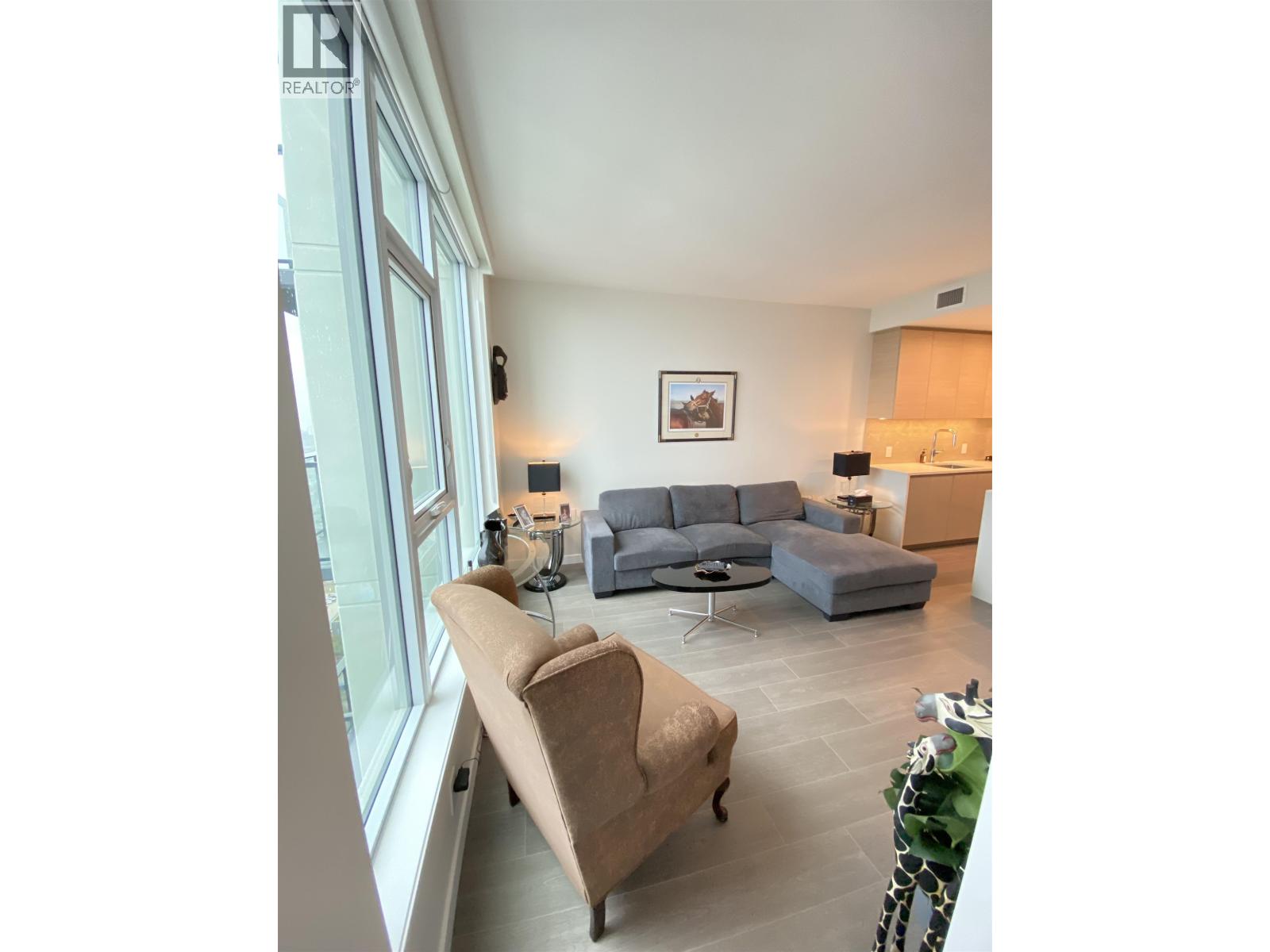 Photo 5 of 4409 2186 Gilmore Avenue, Burnaby BC