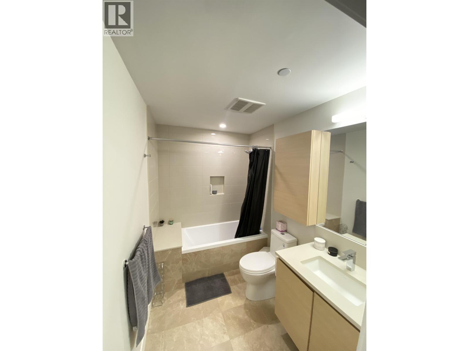 Photo 14 of 4409 2186 Gilmore Avenue, Burnaby BC