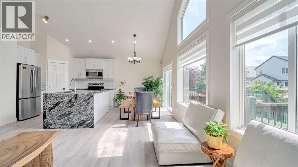 Photo 6 of 340 Copperfield Boulevard Se, Calgary AB
